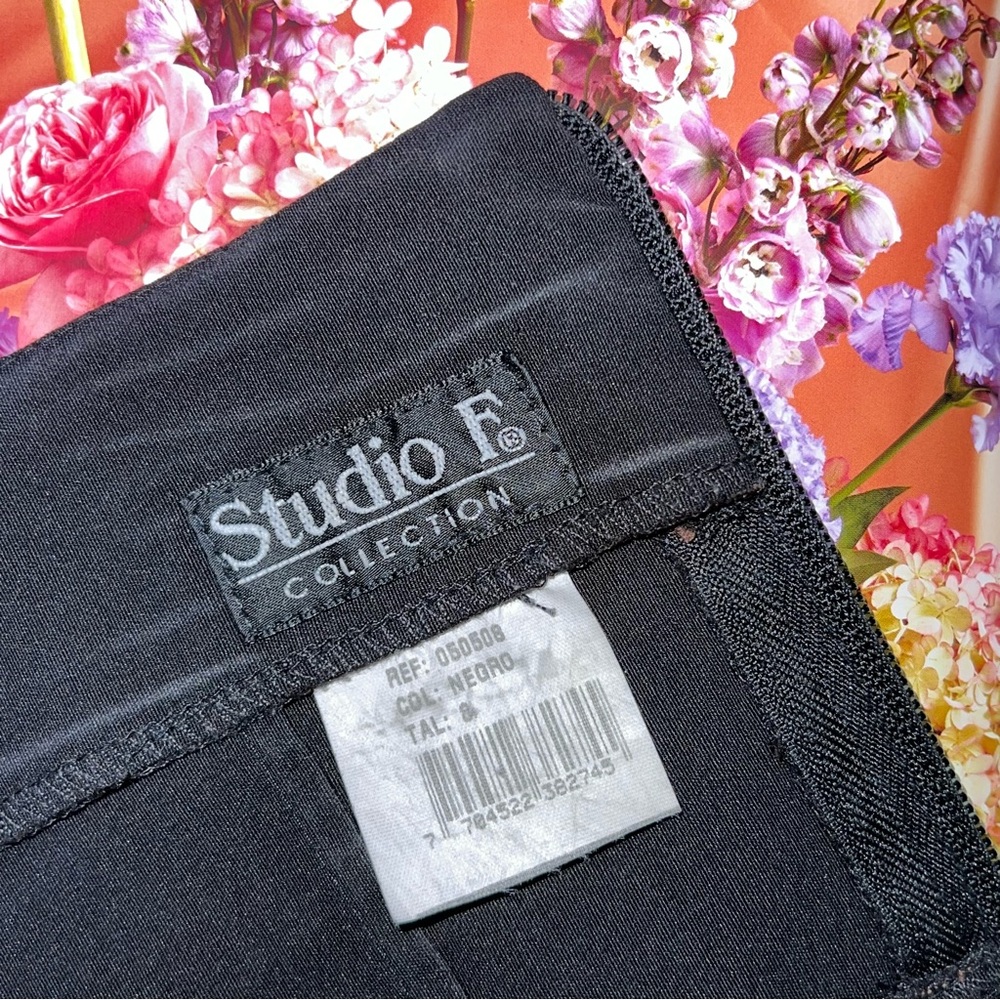 Vintage Studio F Collection black crop top - Picture 10 of 10